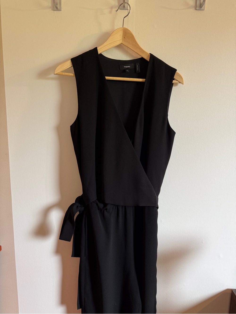 Theory Black Sleeveless Wrap Jumpsuit Wide Leg Minimalist Size 4 Capsule work